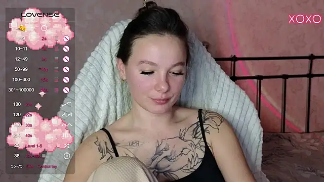 lil luna x online show from 13, 2, 2025