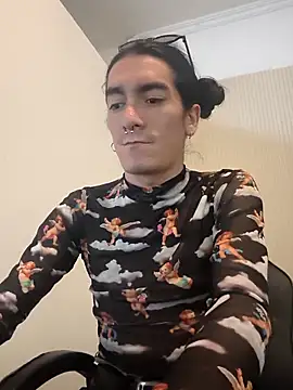 mal x online show from 16, 4, 2026