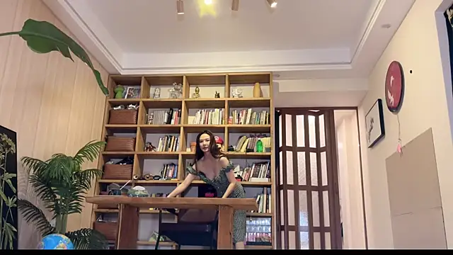 Snapshot of grandeeney chatting on 24, 1, 2025 grandeeney online show from 24, 1, 2025