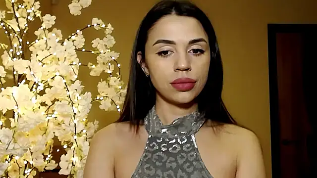 Snapshot of Mika_Gold chatting on 20, 1, 2025 Mika Gold online show from 20, 1, 2025
