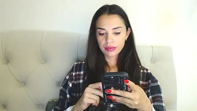 Snapshot of Mika_Gold chatting on 14, 9, 2025 Mika Gold online show from 14, 9, 2025