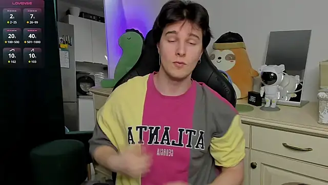 Vincent Strong online show from 10, 4, 2026