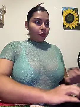 GigiiStone online show from 2, 12, 2025