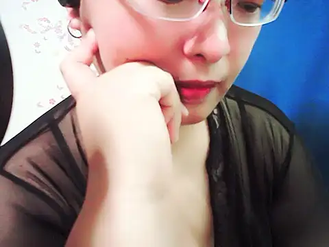 Snapshot of xiaorou-z chatting on 13, 3, 2025 xiaorou-z online show from 13, 3, 2025