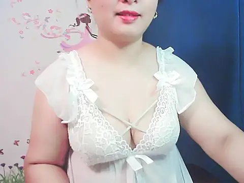 Snapshot of xiaorou-z chatting on 14, 11, 2025 xiaorou-z online show from 14, 11, 2025
