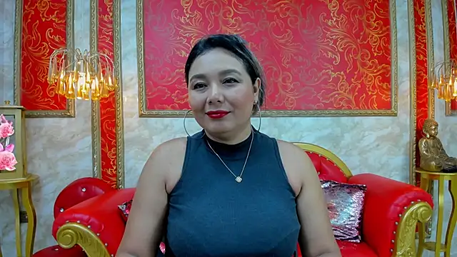 Snapshot of Myhottie_Milf chatting on 27, 12, 2024 Myhottie Milf online show from 27, 12, 2024