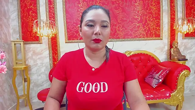 Snapshot of Myhottie_Milf chatting on 30, 12, 2024 Myhottie Milf online show from 30, 12, 2024