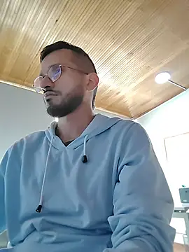 Snapshot of Andres_ramsey chatting on 10, 11, 2025 Andres ramsey online show from 10, 11, 2025