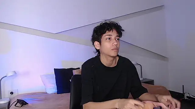 hot little bunny online show from 6, 3, 2025