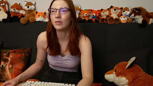 FinaFoxy online show from 3, 7, 2026