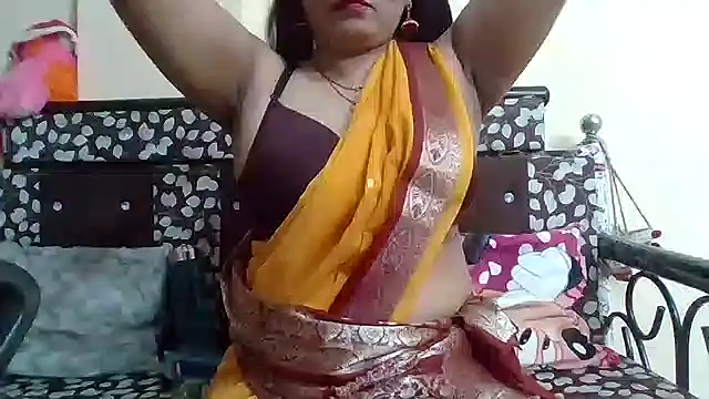 Snapshot of NautyBabe chatting on 25, 11, 2025 NautyBabe online show from 25, 11, 2025