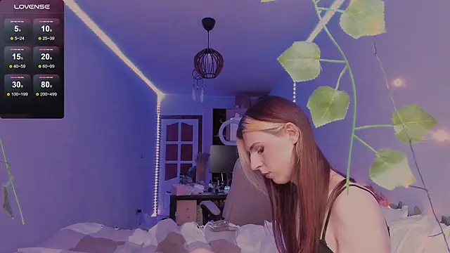  eva  pleasure  online show from 4, 12, 2025