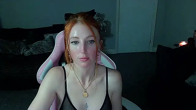 Red firesquirt online show from 2, 12, 2024