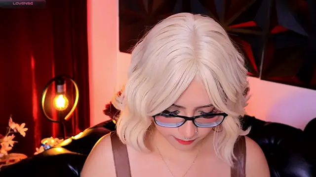 Misselektra   online show from 29, 12, 2024