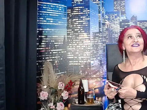 Snapshot of Lucy_mature8 chatting on 31, 10, 2025 Lucy mature8 online show from 31, 10, 2025