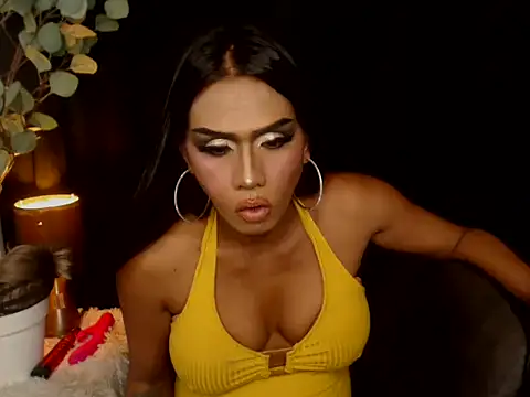 Snapshot of Victoria_Saint chatting on 3, 3, 2025 Victoria Saint online show from 3, 3, 2025