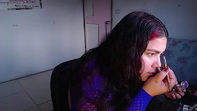 girl milk2 online show from 3, 11, 2025