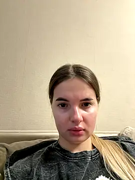 Snapshot of Donna_Evans chatting on 29, 10, 2025 Donna Evans online show from 29, 10, 2025