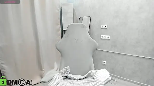 Snapshot of Donna_Evans chatting on 10, 11, 2025 Donna Evans online show from 10, 11, 2025