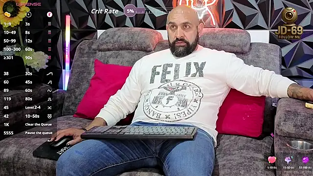 Snapshot of JD-69 chatting on 6, 10, 2025 JD-69 online show from 6, 10, 2025