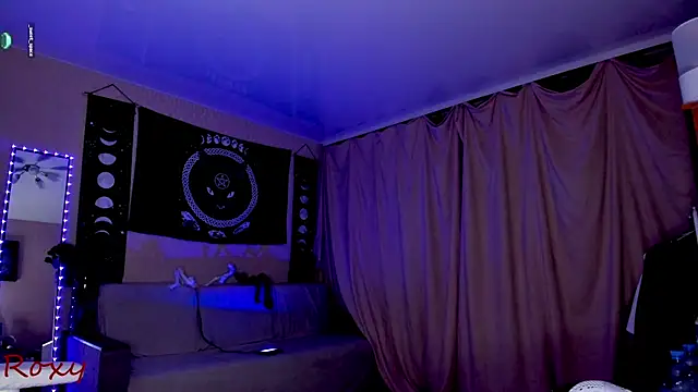 wet dream  online show from 22, 2, 2025