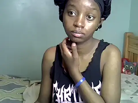 Snapshot of Enkarxx chatting on 19, 2, 2025 Enkarxx online show from 19, 2, 2025