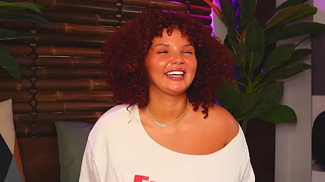 Snapshot of CelesteBailey chatting on 7, 3, 2025 CelesteBailey online show from 7, 3, 2025