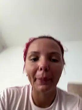 Snapshot of CelesteBailey chatting on 28, 6, 2026 CelesteBailey online show from 28, 6, 2026