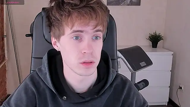  tokyo ghoul online show from 2, 2, 2025