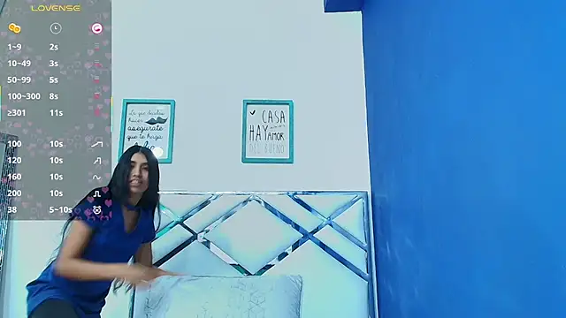 Snapshot of littlee_emilyy_ chatting on 14, 2, 2025 littlee emilyy online show from 14, 2, 2025