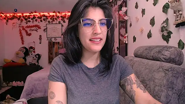 Snapshot of azahar__ziiz chatting on 2, 1, 2025 azahar ziiz online show from 2, 1, 2025