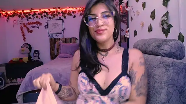 Snapshot of azahar__ziiz chatting on 17, 1, 2025 azahar ziiz online show from 17, 1, 2025