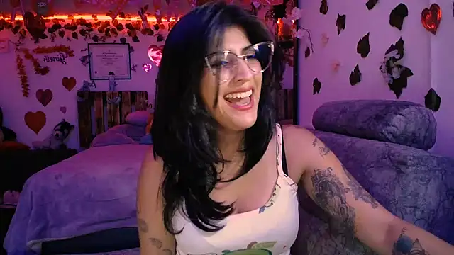 Snapshot of azahar__ziiz chatting on 12, 2, 2025 azahar ziiz online show from 12, 2, 2025