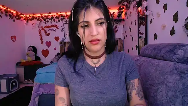 Snapshot of azahar__ziiz chatting on 21, 2, 2025 azahar ziiz online show from 21, 2, 2025