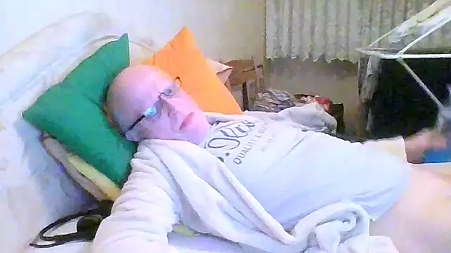 Snapshot of HornyRalfi55 chatting on 2, 3, 2025 HornyRalfi55 online show from 2, 3, 2025