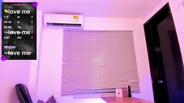 Snapshot of eileen_tanihara chatting on 7, 4, 2026 eileen tanihara online show from 7, 4, 2026