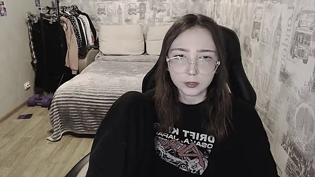 AmeliaKamishiro online show from 21, 12, 2024