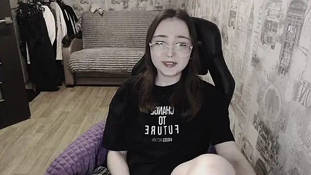 AmeliaKamishiro online show from 14, 2, 2025