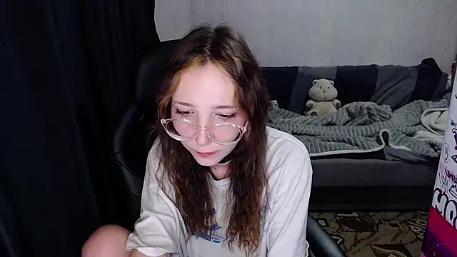 AmeliaKamishiro online show from 5, 10, 2025