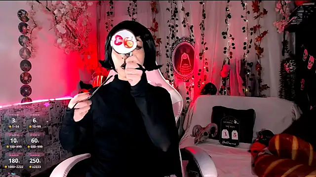 Snapshot of kitty_roxy chatting on 16, 10, 2025 kitty roxy online show from 16, 10, 2025