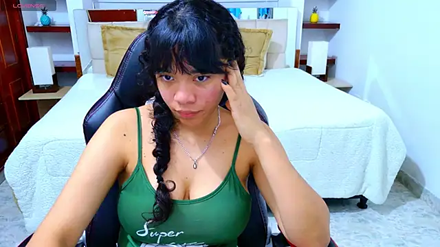 laureentt  online show from 16, 12, 2025