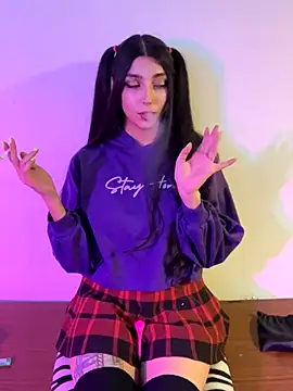 Snapshot of Felicia_smok3 chatting on 8, 11, 2025 Felicia smok3 online show from 8, 11, 2025