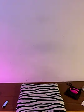 Snapshot of Felicia_smok3 chatting on 5, 12, 2025 Felicia smok3 online show from 5, 12, 2025