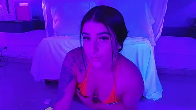 Snapshot of _Linoshka_1 chatting on 13, 9, 2025 Linoshka 1 online show from 13, 9, 2025