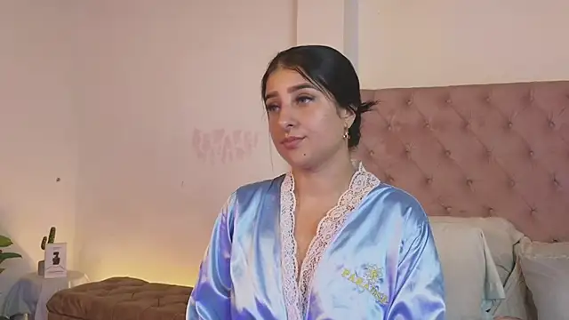 Snapshot of _Linoshka_1 chatting on 10, 2, 2026 Linoshka 1 online show from 10, 2, 2026