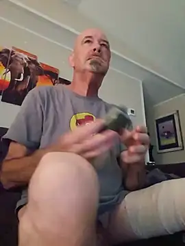 Snapshot of scottym chatting on 24, 6, 2026 scottym online show from 24, 6, 2026
