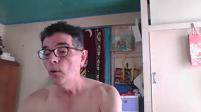 Snapshot of kavir-sebastien chatting on 11, 2, 2025 kavir-sebastien online show from 11, 2, 2025