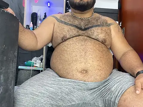 Latino bigcock online show from 20, 2, 2025