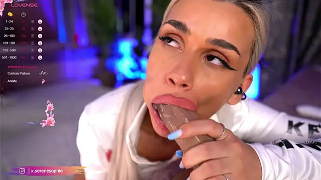 Snapshot of Serene_Sophiex chatting on 5, 2, 2025 Serene Sophiex online show from 5, 2, 2025