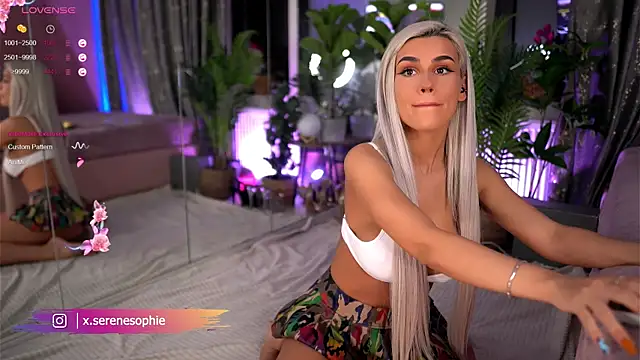 Snapshot of Serene_Sophiex chatting on 10, 3, 2025 Serene Sophiex online show from 10, 3, 2025